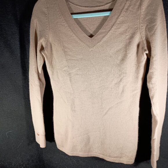 Cashmire, beige, V neck sweater - Picture 2 of 5